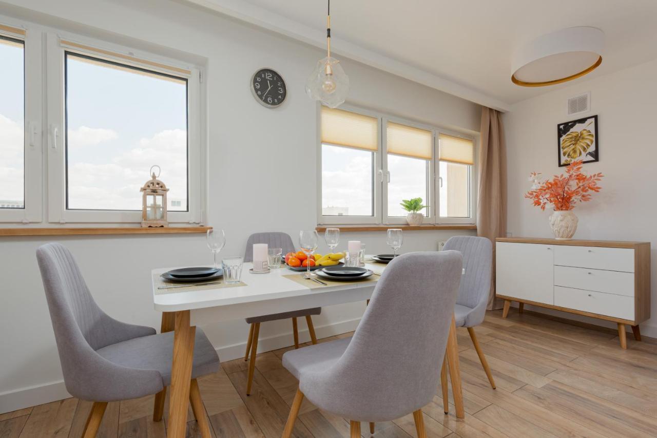 Top Floor View Apartment Marszalkowska By Noclegi Renters วอร์ซอ ภายนอก รูปภาพ